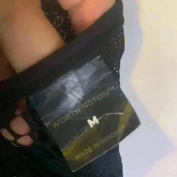 Worthington Woman’s Cold Shoulder Blouse With Lace Size XL - Picture 9 of 11